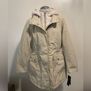 NWT Jones New York Woman’s Size Medium Winter Jacket